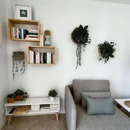 Lovely Casita Jade